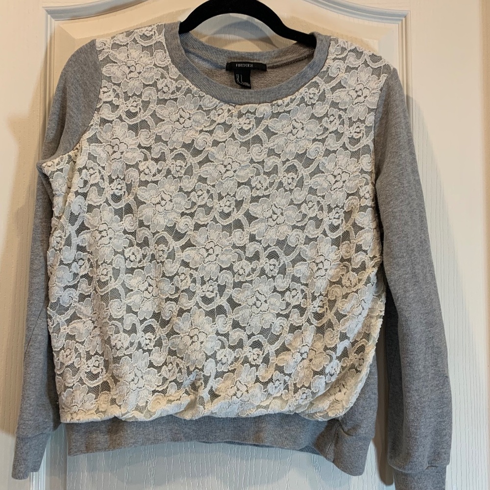Forever 21 Gray and Lace Detail Sweatshirt – Girls Size Large